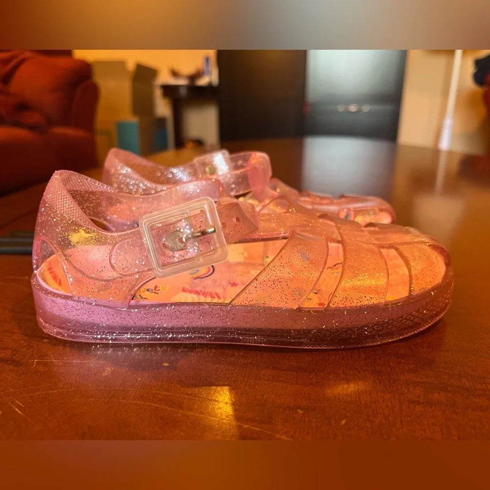 Toddler jelly pink sandals w/glitter sparkles. Unicorn pattern on insole. Sz 10